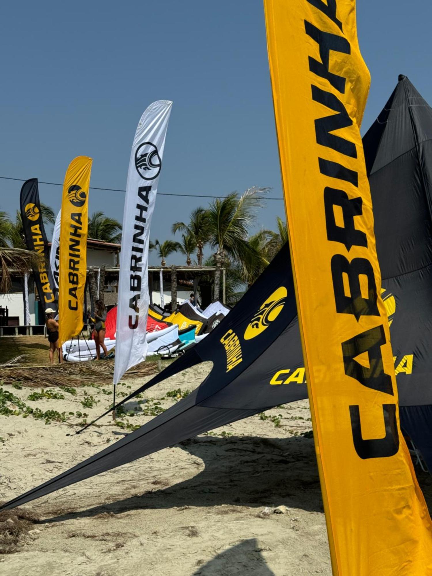 Seu Pedro Lounge Praia - Pousada E Kite Center อิคาปุย ภายนอก รูปภาพ